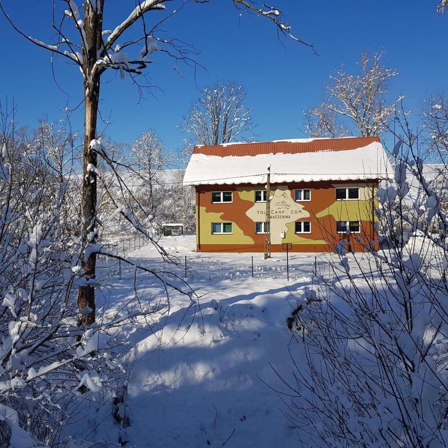 Апартаменти Osrodek Volfcamp Kwaszenina Арламув Екстер'єр фото